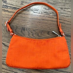 Express Orange Designer Shoulder Bag – Vibrant Chic Statement